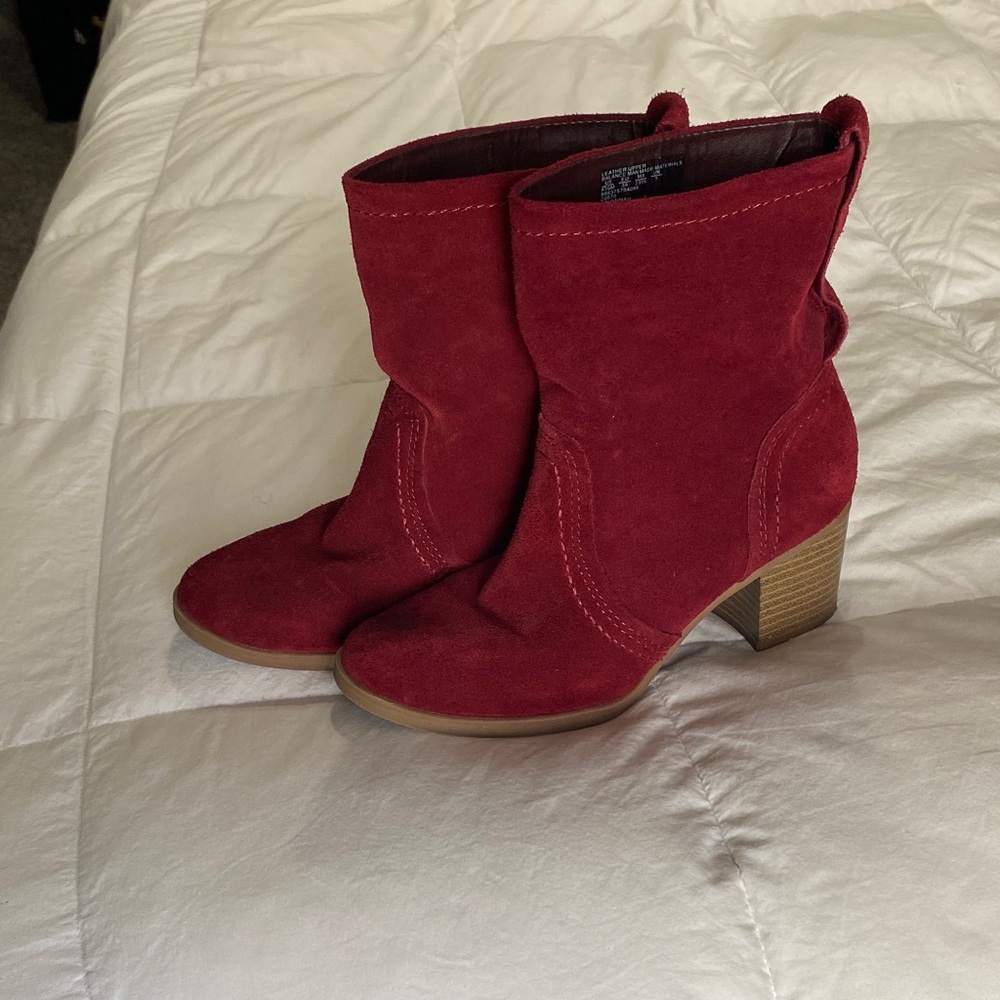 Canyon River Blues burgundy Suede Heeled Scrunch Boots